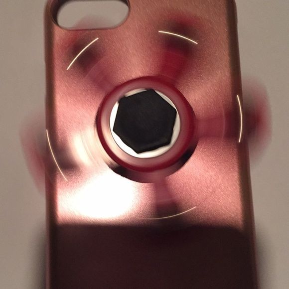 Rose Gold IPHONE 6S Case with Red Fidget Spinner - Picture 5 of 5